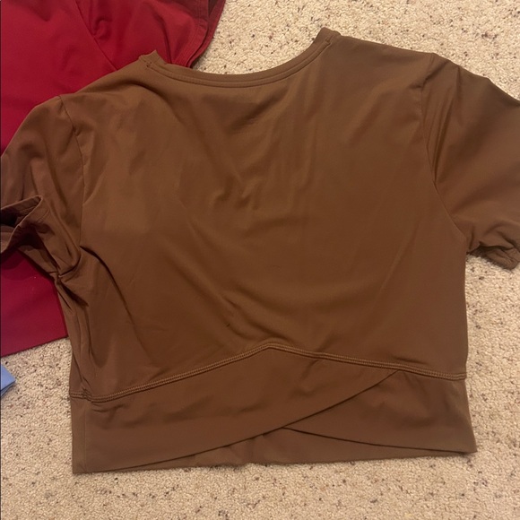 JoyLab Women's NWOT Athletic Crop Tops - Picture 5 of 11